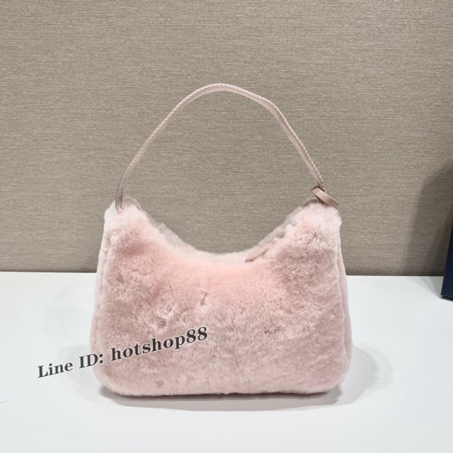 Prada專櫃新款Hobo毛毛包 款號：NE515 普拉達秋冬爆款女包腋下包 csp1297